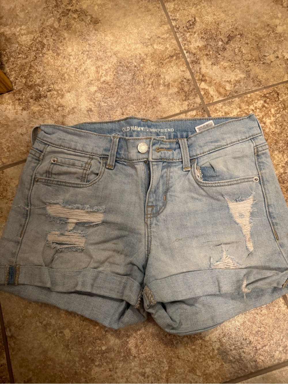 Old Navy Light Wash Distressed Boyfriend Denim Shorts
